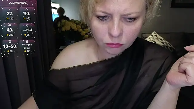 Snapshot of Gray_swann chatting on February 19, 2025, 9:39 am Gray swann online show from February 19, 2025, 9:39 am