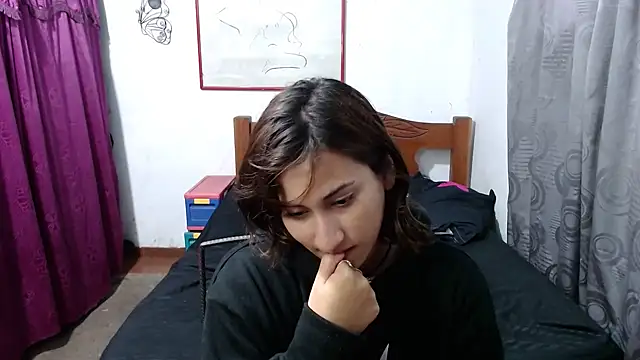 LadyMilk003 online show from December 19, 2024, 3:30 pm