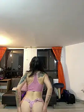 Alicia Ortiiz online show from December 20, 2024, 11:47 pm