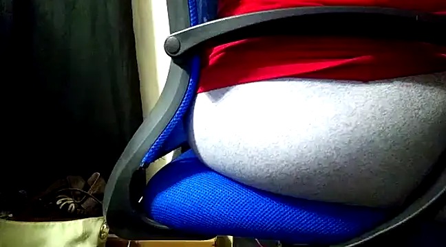 missthickness35 Pika online show from January 14, 2025, 1:36 am