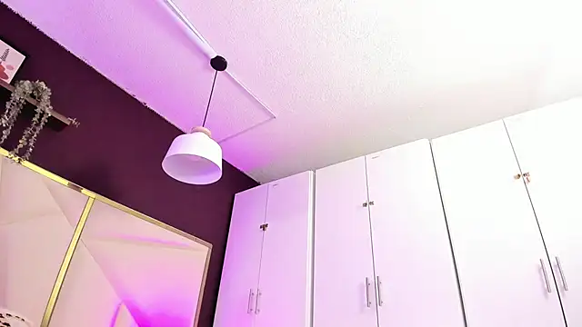 April bowie online show from January 14, 2026, 11:27 am