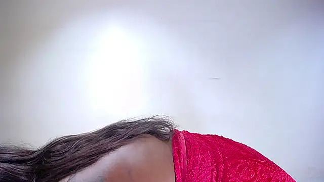 Snapshot of exotic_karmella chatting on January 29, 2025, 2:19 am exotic karmella online show from January 29, 2025, 2:19 am