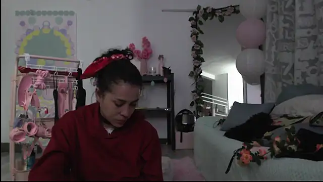 Hellen dumont online show from April 12, 2026, 2:27 am