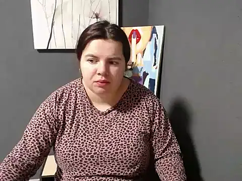 so shy online show from March 5, 2025, 7:27 am