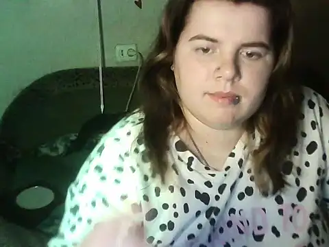 so shy online show from November 2, 2025, 7:27 pm