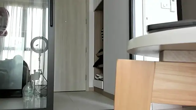 jane sui online show from February 23, 2026, 3:04 am