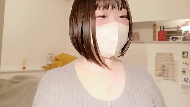 xxxYUKARIxxx online show from March 21, 2025, 11:12 am