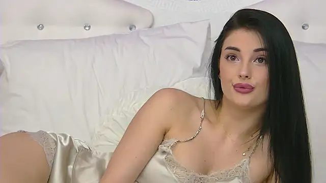 Snapshot of SophiaVilner chatting on March 16, 2025, 7:27 pm SophiaVilner online show from March 16, 2025, 7:27 pm