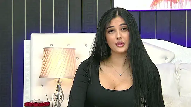 Snapshot of SophiaVilner chatting on October 2, 2025, 7:10 pm SophiaVilner online show from October 2, 2025, 7:10 pm