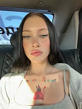 Melissa crazy online show from August 4, 2026, 3:58 pm