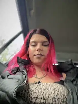 Snapshot of RiriRoseey chatting on November 30, 2025, 9:24 am RiriRoseey online show from November 30, 2025, 9:24 am