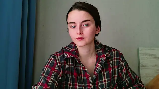 Miss Arwen online show from June 9, 2026, 6:36 am