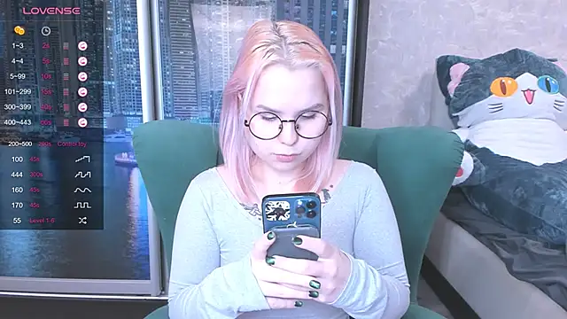 miray kuriyama123 online show from January 10, 2025, 3:58 pm