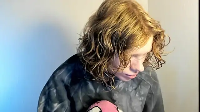 Snapshot of StellaDavis chatting on October 15, 2025, 11:43 am StellaDavis online show from October 15, 2025, 11:43 am