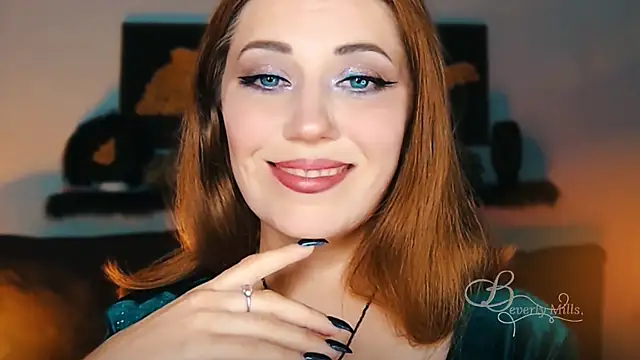 MissBeverlyMills online show from September 24, 2025, 7:39 pm