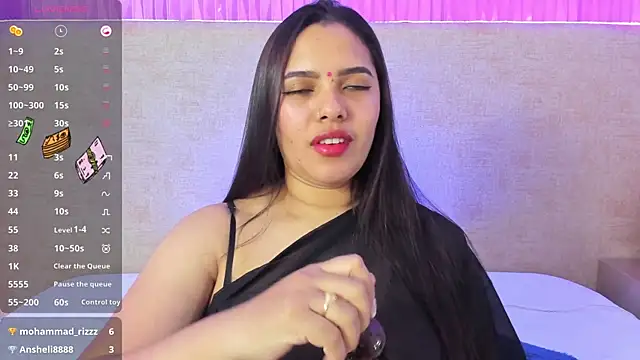 krishaa  online show from December 6, 2024, 3:33 pm