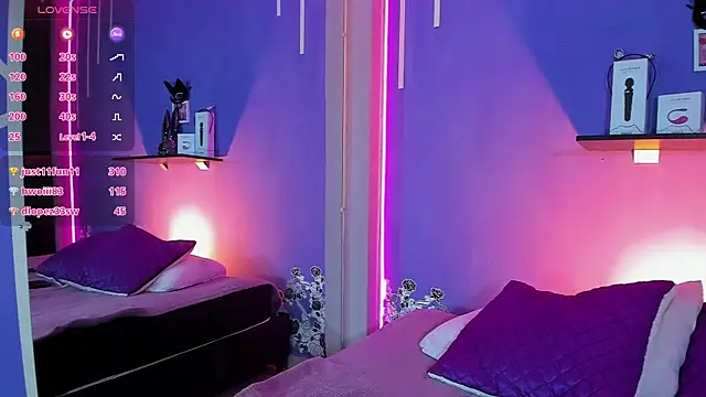 Alexa Espinoza online show from January 21, 2025, 1:22 pm