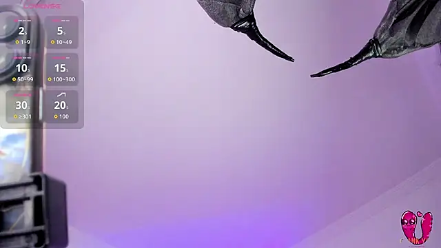 Snapshot of JulietaBomGV chatting on December 5, 2025, 4:43 am JulietaBomGV online show from December 5, 2025, 4:43 am