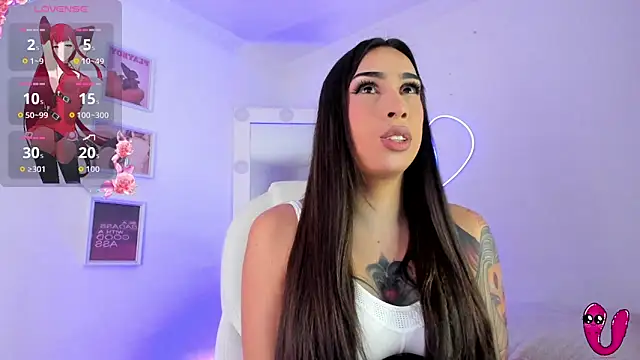 Snapshot of JulietaBomGV chatting on February 24, 2026, 9:35 pm JulietaBomGV online show from February 24, 2026, 9:35 pm