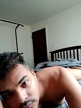 tonka56 online show from December 5, 2025, 2:47 pm