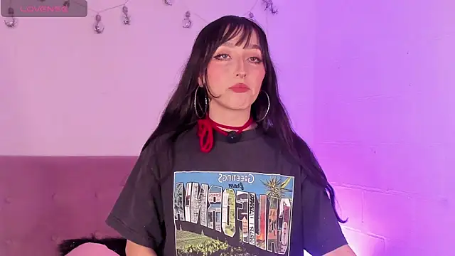 v1cky  online show from February 17, 2026, 10:16 pm