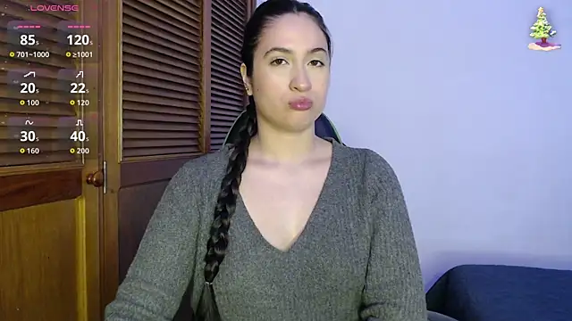 Snapshot of sofiaduque_26 chatting on November 17, 2025, 8:36 pm sofiaduque 26 online show from November 17, 2025, 8:36 pm