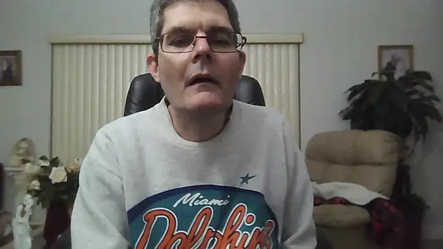 Snapshot of Copfiremen4566 chatting on February 23, 2026, 6:00 am Copfiremen4566 online show from February 23, 2026, 6:00 am
