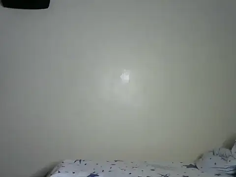 Novah  online show from December 1, 2025, 8:47 pm