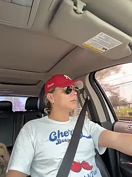 Snapshot of Georgiafox chatting on March 3, 2026, 5:41 pm Georgiafox online show from March 3, 2026, 5:41 pm