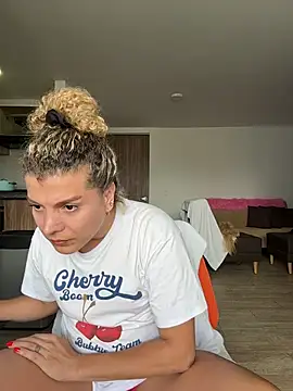 Snapshot of Georgiafox chatting on March 4, 2026, 2:56 pm Georgiafox online show from March 4, 2026, 2:56 pm