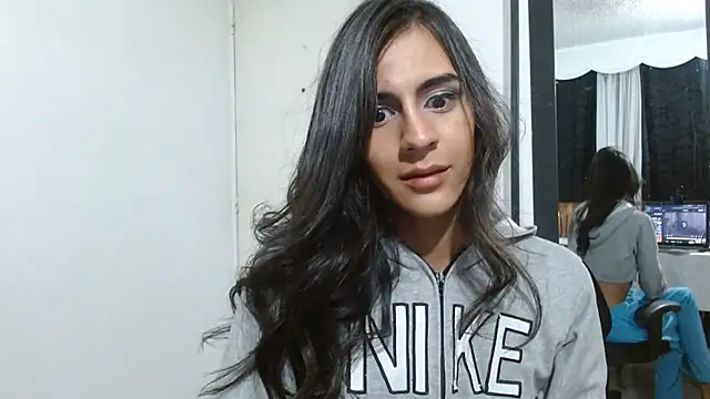 Snapshot of _princess_queen chatting on February 24, 2026, 8:01 am princess queen online show from February 24, 2026, 8:01 am