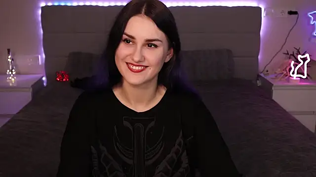 Erotic Synth Goddess online show from October 7, 2025, 5:21 pm