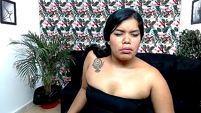 Snapshot of Wendy_Hot_ chatting on December 3, 2024, 5:42 am Wendy Hot online show from December 3, 2024, 5:42 am