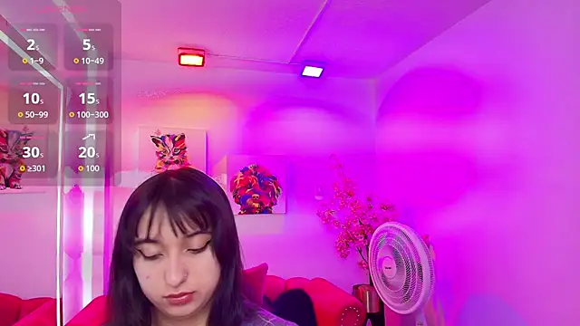 Miss dolly  online show from March 15, 2026, 12:33 pm