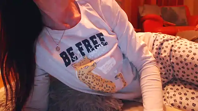 LovelyAndraGirl online show from March 16, 2026, 5:06 pm