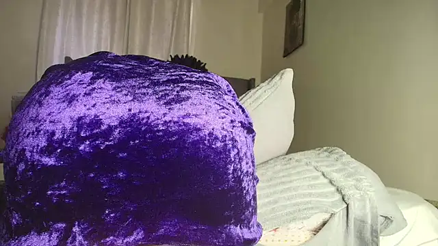 Snapshot of t-NaughtyLicia chatting on January 12, 2026, 5:34 am t-NaughtyLicia online show from January 12, 2026, 5:34 am