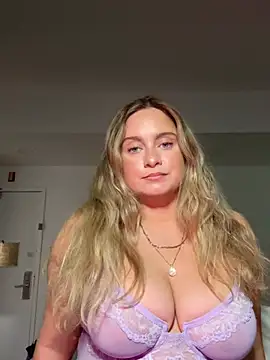 Sophie Raegan online show from March 7, 2026, 7:44 pm