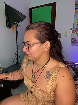Snapshot of Amarantha_666 chatting on June 10, 2026, 10:30 pm Amarantha 666 online show from June 10, 2026, 10:30 pm