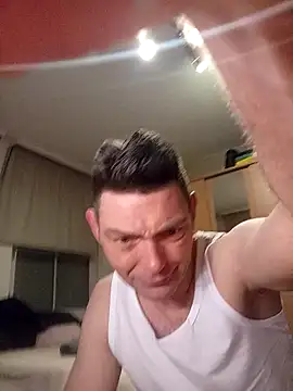 corty83 online show from December 5, 2025, 7:43 pm