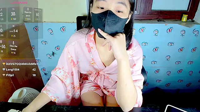 Snapshot of __Saphia__ chatting on November 6, 2025, 4:41 pm Saphia online show from November 6, 2025, 4:41 pm