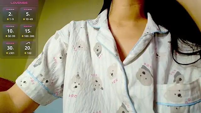   Saphia   online show from April 4, 2026, 3:20 pm