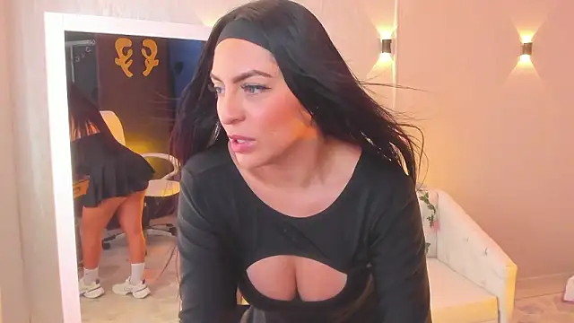 yourmagic venus online show from March 6, 2026, 9:00 pm