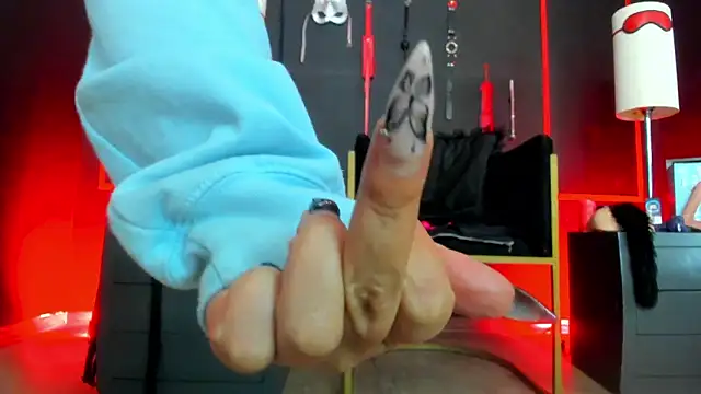 CharlotteScotte online show from December 17, 2025, 11:38 am