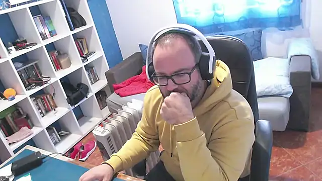 ravingr4d4 online show from November 27, 2025, 12:18 pm