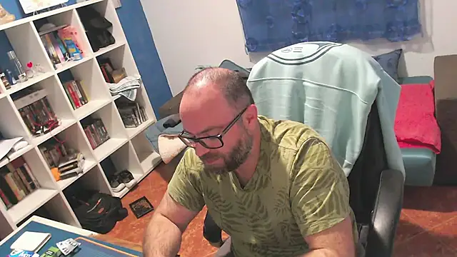 ravingr4d4 online show from March 22, 2026, 12:03 am