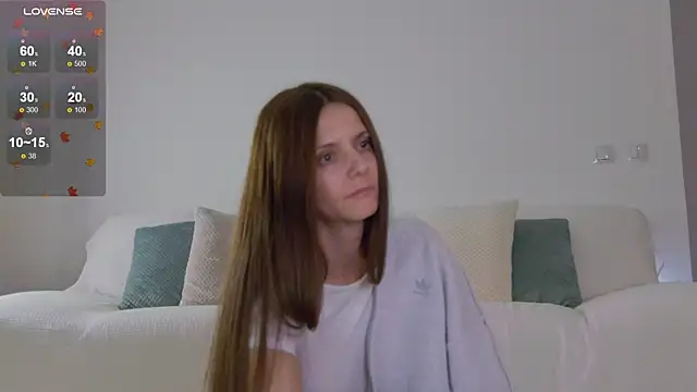 Snapshot of LilyRoselyn chatting on November 23, 2025, 10:53 pm LilyRoselyn online show from November 23, 2025, 10:53 pm