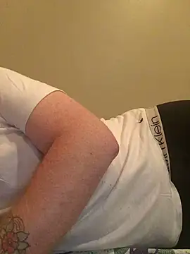 Snapshot of Tylerx9 chatting on March 17, 2026, 3:00 am Tylerx9 online show from March 17, 2026, 3:00 am