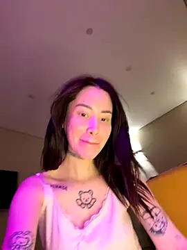 Snapshot of Yunasi chatting on September 28, 2025, 2:00 pm Yunasi online show from September 28, 2025, 2:00 pm