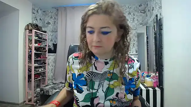 Helen1974 online show from July 31, 2026, 2:38 pm