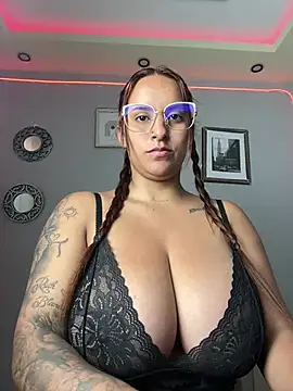 Snapshot of Seized_lust chatting on December 29, 2024, 2:31 pm Seized lust online show from December 29, 2024, 2:31 pm